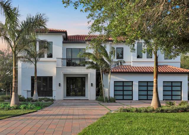 Property at 5903 SW 54th Ct, Davie, FL 33314, 5 beds, 6.5 baths