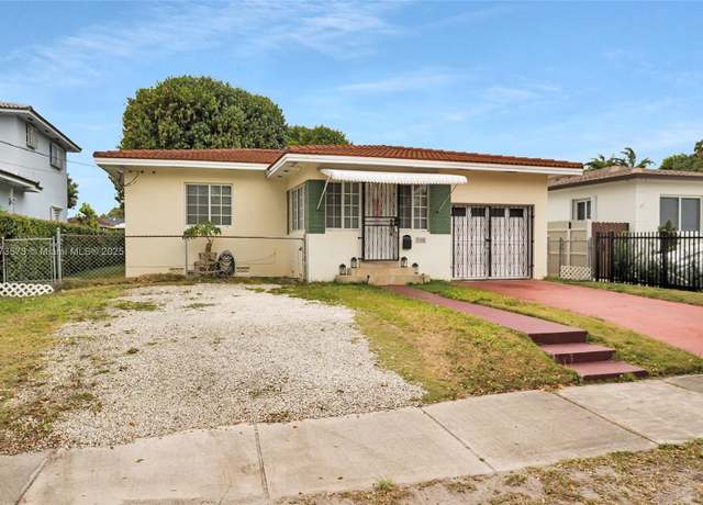 Property at 330 SW 48th Ave, Miami, FL 33134, 2 beds, 1.5 baths