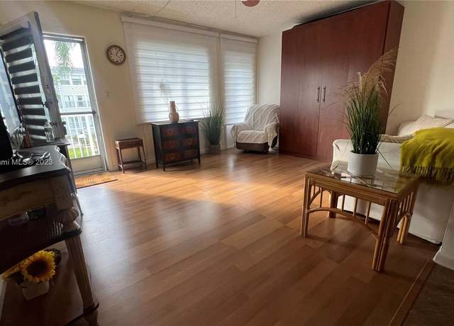 Property at 15610 NE 6th Ave Unit 24B, Miami, FL 33162, 1 bed, 1 bath