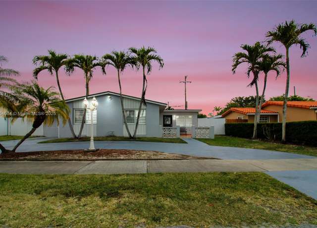 Property at 9215 SW 44th St, Miami, FL 33165, 3 beds, 3 baths