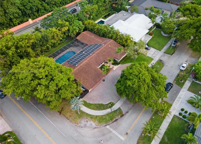 Property at 305 E Shore Dr E, Miami, FL 33133, 4 beds, 3 baths