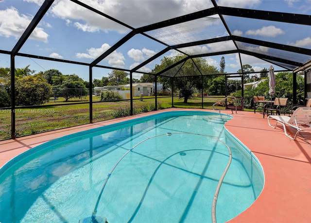 Property at 779 SW Ravenswood Ln, Port St. Lucie, FL 34983, 2 beds, 2 baths
