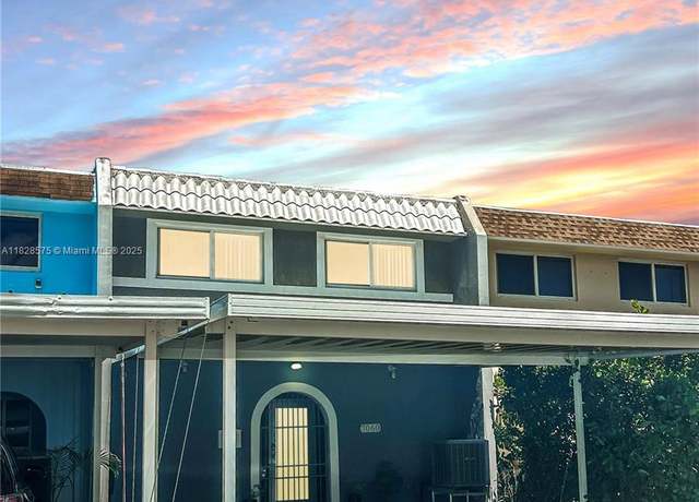 Property at 7060 W 2nd Way #7060, Hialeah, FL 33014, 2 beds, 2.5 baths