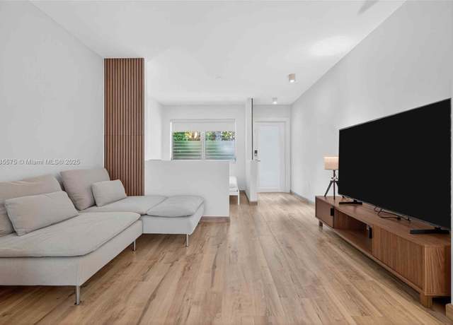 Property at 1334 Euclid Ave #4, Miami Beach, FL 33139, 1 bath