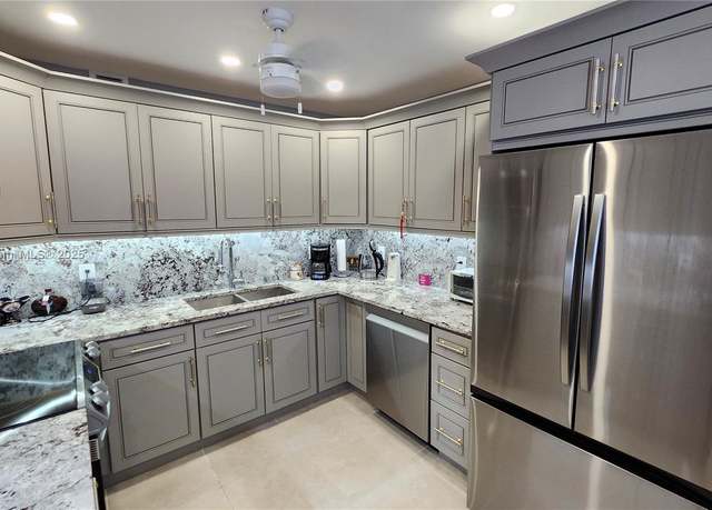 Property at 4047 Lyndhurst K #4047, Deerfield Beach, FL 33442, 2 beds, 2 baths