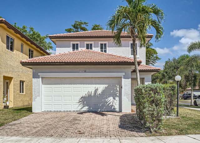 Property at 1107 NE 41st Ave, Homestead, FL 33033, 5 beds, 3 baths