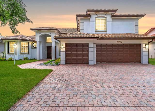 Property at 13790 NW 20th St, Pembroke Pines, FL 33028, 5 beds, 4 baths