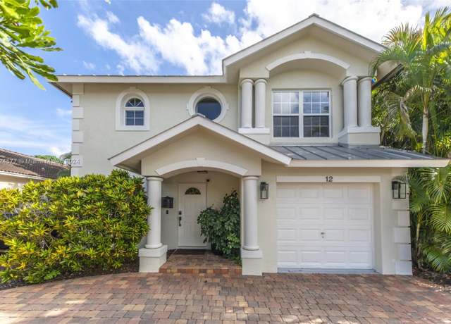 Property at 12 NE 26th St, Wilton Manors, FL 33305, 3 beds, 2.5 baths