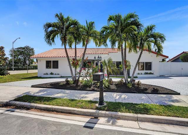 Property at 13200 SW 12th St, Miami, FL 33184, 4 beds, 2 baths