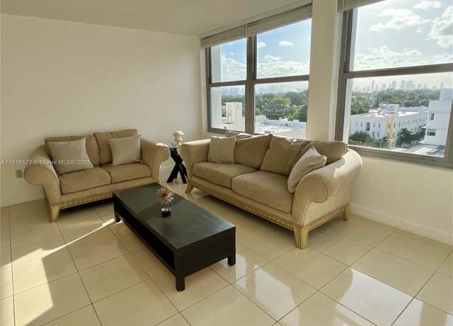 Property at 2899 Collins Ave #810, Miami Beach, FL 33140, 1 bath