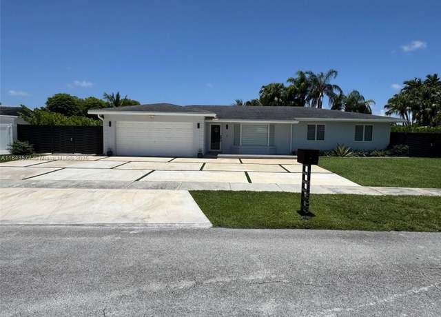 Property at 14233 SW 76th St, Miami, FL 33183, 4 beds, 2.5 baths