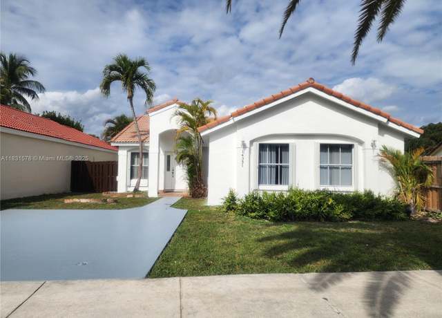 Property at 14351 SW 90th St, Miami, FL 33186, 3 beds, 2 baths