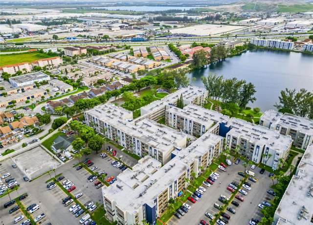 Property at 10000 NW 80th Ct #2247, Hialeah Gardens, FL 33016, 2 beds, 2 baths