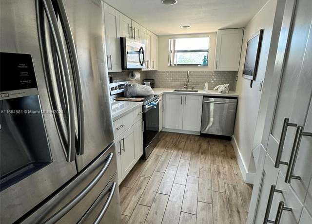 Property at 5486 W 26th Ct #305, Hialeah, FL 33016, 2 beds, 1.5 baths