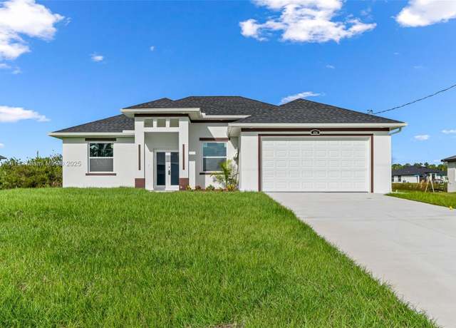 Property at 404 Muriel St, Lehigh Acres, FL 33972, 4 beds, 2.5 baths