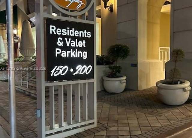 Property at 150 Sunny Isles Blvd Unit 1-606, Sunny Isles Beach, FL 33160, 3 beds, 2 baths