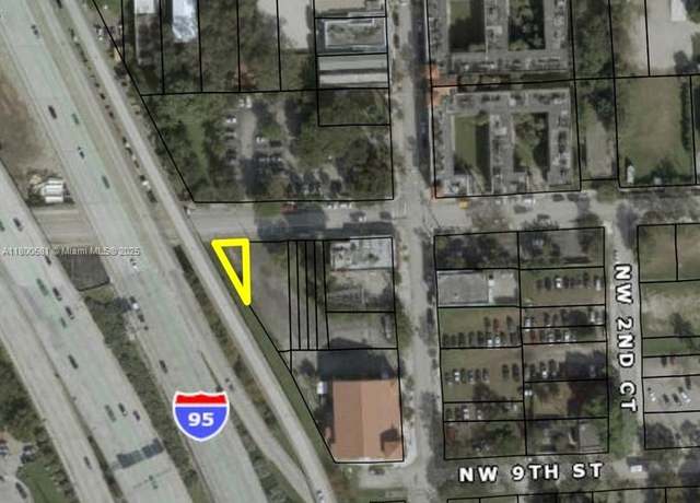 Property at 330 NW 10th St, Miami, FL 33136