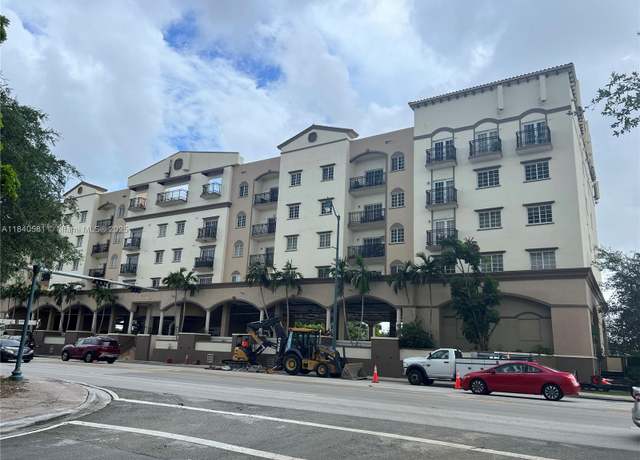 Property at 5271 SW 8th St #207, Miami, FL 33134, 1 bed, 1 bath