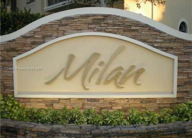 Property at 3263 NW 102nd Pl #3263, Doral, FL 33172, 3 beds, 2.5 baths
