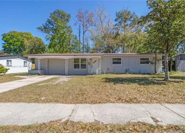 Property at 2531 Wedgefield Blvd, Jacksonville, FL 32211, 3 beds, 2 baths