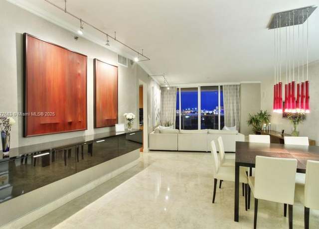 Property at 400 Alton Rd #811, Miami Beach, FL 33139, 2 beds, 2 baths