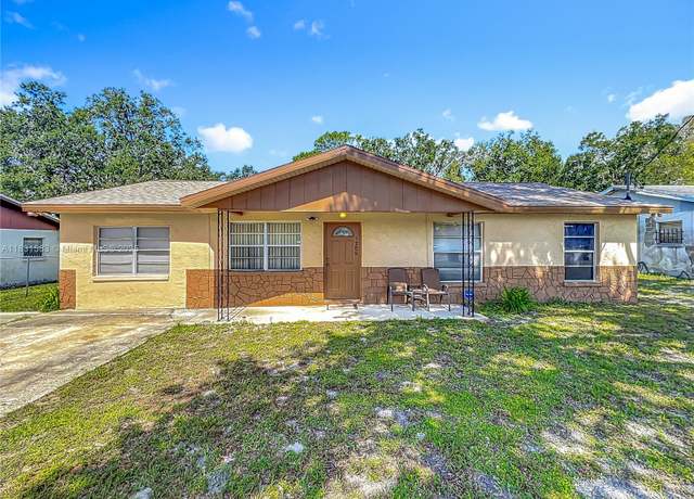 Property at 1206 E 27th St, Bradenton, FL 34208, 3 beds, 1 bath