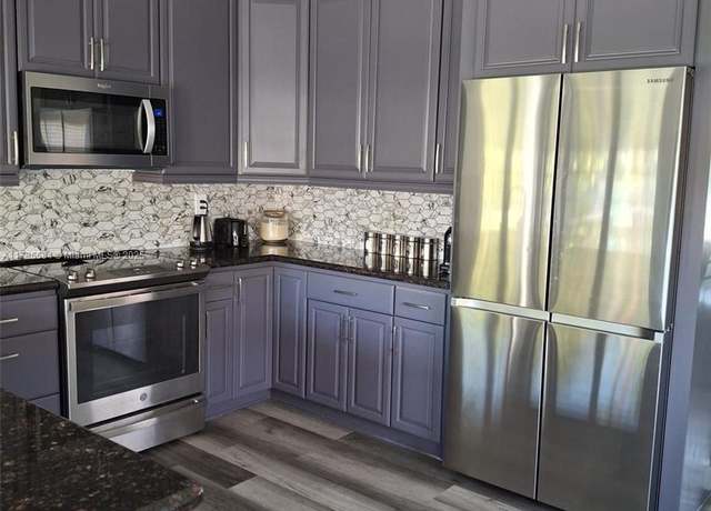 Property at 1435 Wiley St, Hollywood, FL 33020, 2 beds, 1 bath