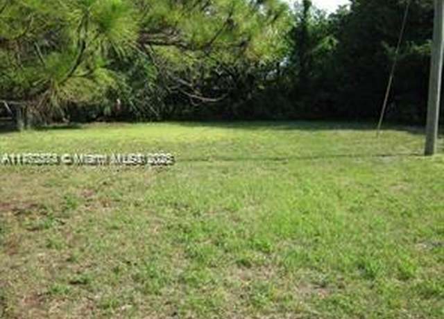 Property at 751 NE 43rd St, Oakland Park, FL 33334
