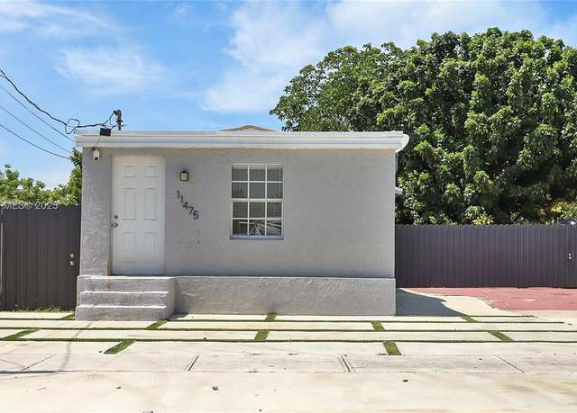 Property at 11475 SW 214th St, Miami, FL 33189, 3 beds, 2 baths