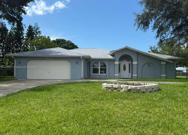 Property at 1046 Bayberry Loop, Clewiston, FL 33440, 3 beds, 2 baths
