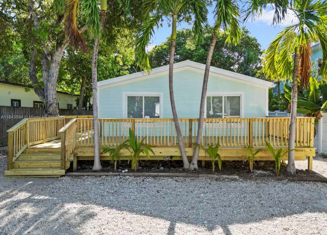 Property at 227 Cuba Rd, Tavernier, FL 33070, 3 beds, 2 baths