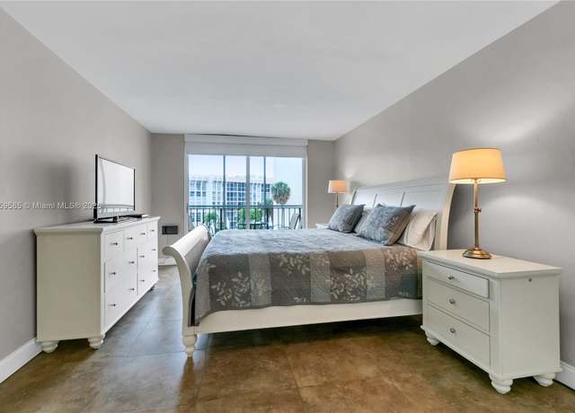 Property at 501 Three Islands Blvd #306, Hallandale Beach, FL 33009, 1 bed, 1 bath