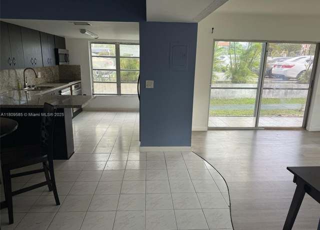 Property at 4168 Inverrary Dr #111, Lauderhill, FL 33319, 2 beds, 2 baths