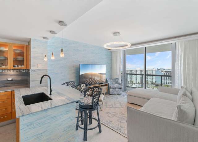 Property at 6799 Collins Ave #1601, Miami Beach, FL 33141, 1 bed, 1 bath