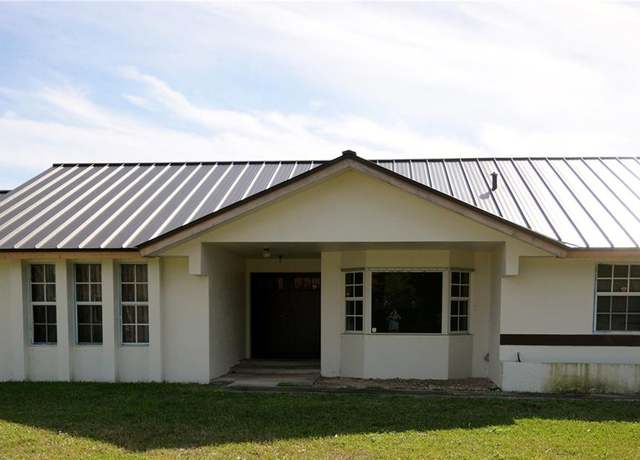 Property at 18870 SW 294th Ter, Homestead, FL 33030, 4 beds, 2 baths