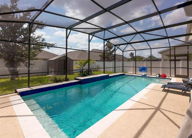 Property at 1706 Leatherback Ln, Saint Cloud, FL 34771, 5 beds, 3.5 baths