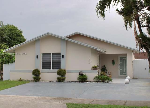 Property at 11830 SW 208th Ter, Miami, FL 33177, 3 beds, 2 baths
