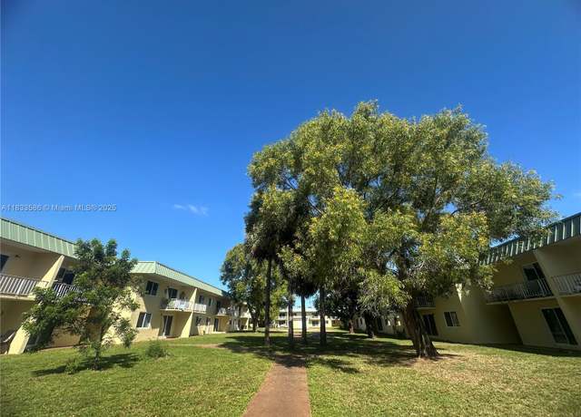 Property at 505 NW 177th St #139, Miami Gardens, FL 33169, 1 bed, 1 bath