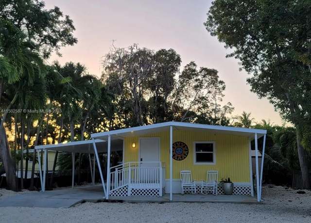 Property at 235 Cuba Rd, Tavernier, FL 33070, 2 beds, 1 bath