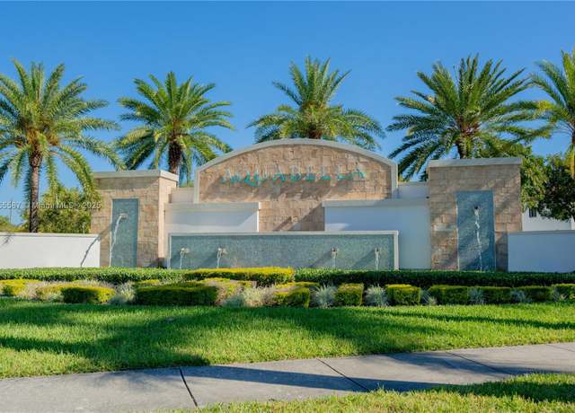 Property at 3310 W 100th Ter, Hialeah, FL 33018, 3 beds, 2.5 baths