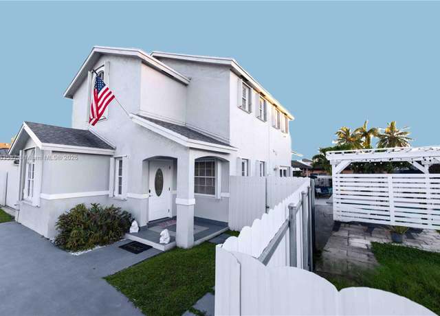 Property at 14016 SW 160th St, Miami, FL 33177, 3 beds, 2.5 baths