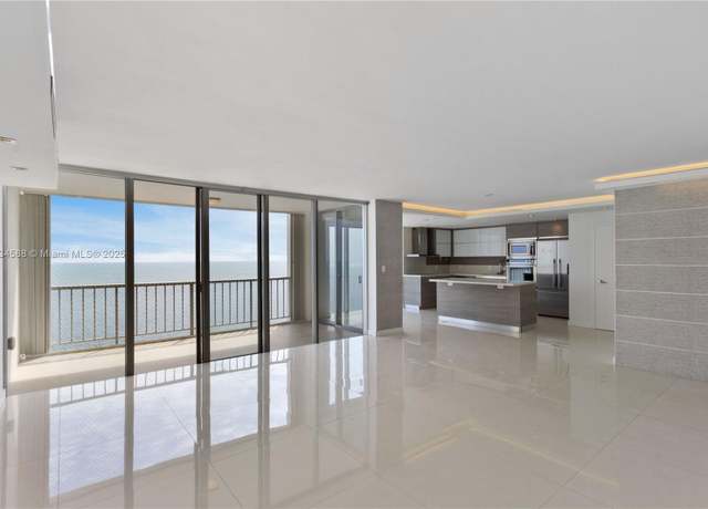 Property at 881 Ocean Dr Unit 18F, Key Biscayne, FL 33149, 2 beds, 2 baths