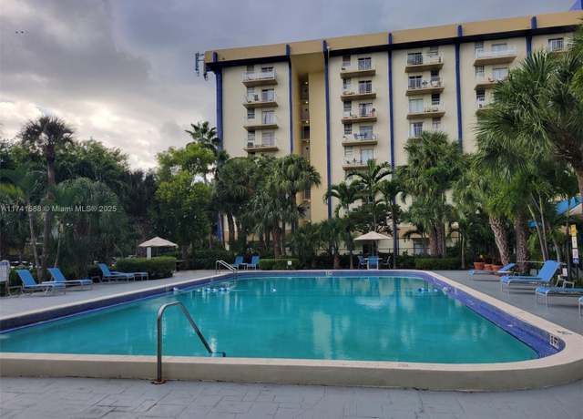 Property at 4550 NW 9th St Unit 315E, Miami, FL 33126, 1 bed, 1 bath