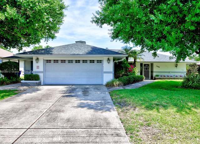 Property at 4089 Santa Barbara Dr, Sebring, FL 33875, 3 beds, 2 baths