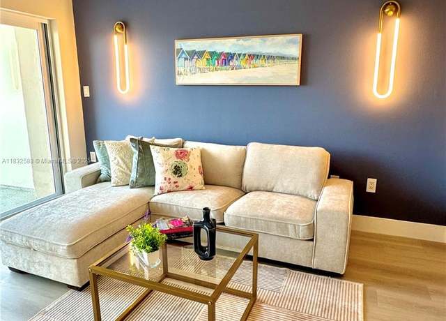 Property at 300 Bayview Dr #1801, Sunny Isles Beach, FL 33160, 1 bed, 1.5 baths