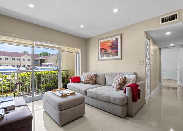 Property at 13810 SW 112th St #102, Miami, FL 33186, 2 beds, 2 baths