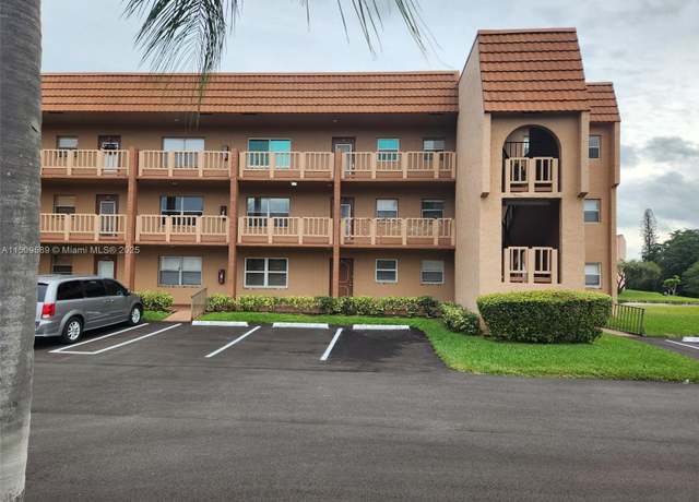 Property at 9620 Sunrise Lakes Blvd #211, Sunrise, FL 33322, 2 beds, 2 baths
