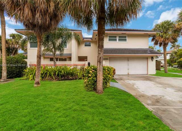 Property at 1690-1692 S Ocean Blvd, Delray Beach, FL 33483, 9 beds, 8.5 baths