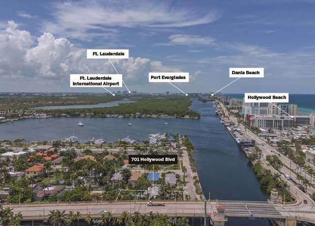 Property at 701 Hollywood Blvd, Hollywood, FL 33019, 5 beds, 3 baths