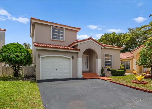 Property at 12633 NW 12th Ct, Sunrise, FL 33323, 3 beds, 2.5 baths